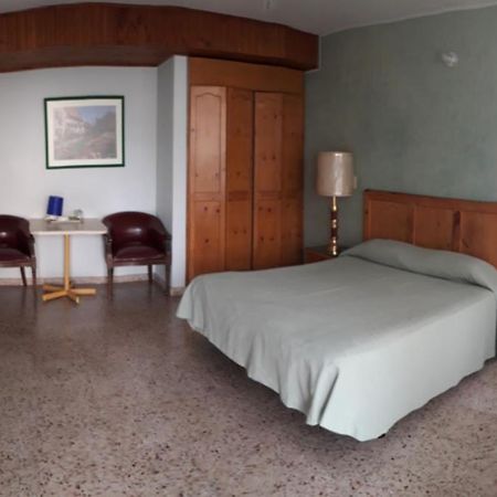 Hotel Pacifico Villeta Εξωτερικό φωτογραφία